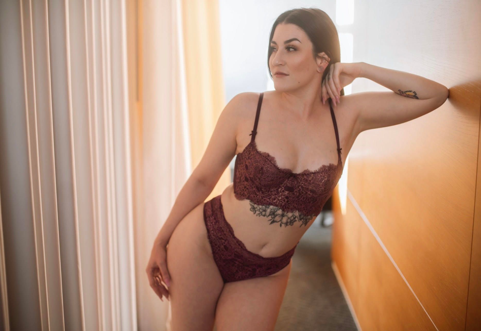 A Tryst with Oklahoma City escort Simone Sinn