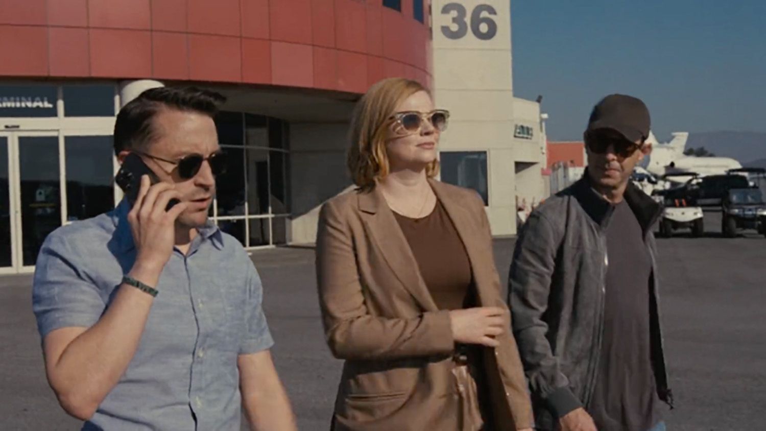 Who Really Succeeds in Succession - A Whores Review