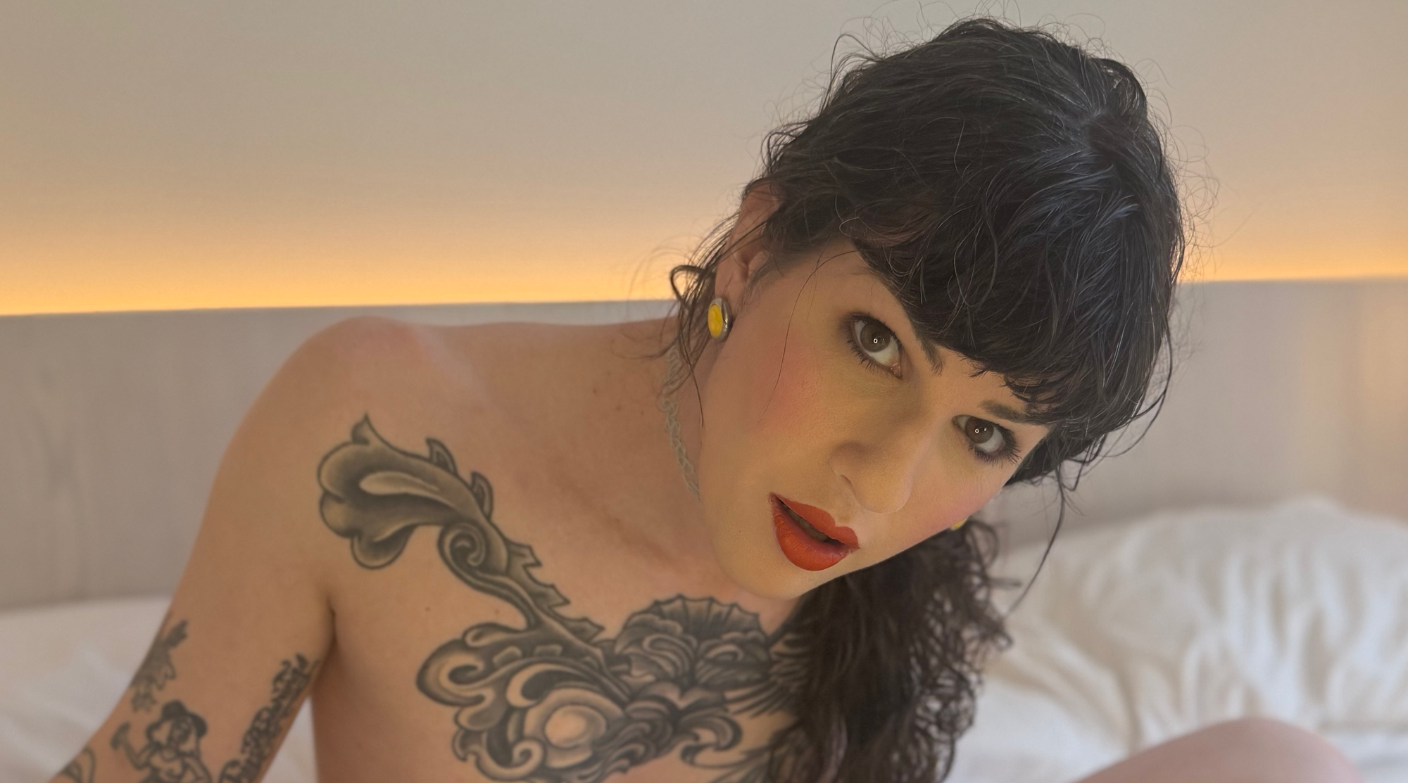 A Tryst With New York Escort April Flowers